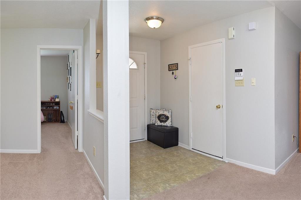 12720 White Rabbit Way Indianapolis, IN 46236 - Photo 6 of 29 Gallery Image 6