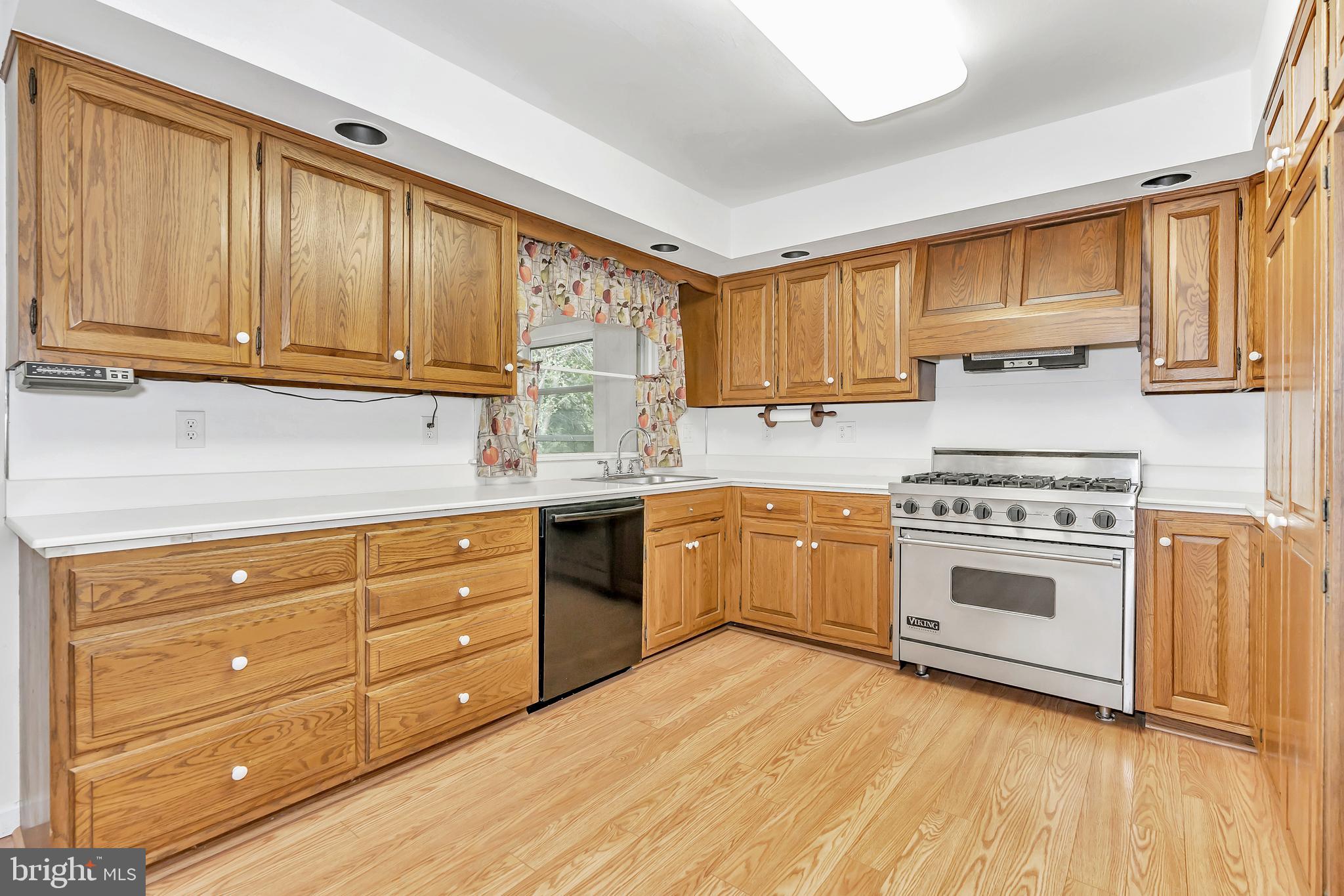 1203 Faun Road Wilmington, DE 19803 - Photo 8 of 35 Gallery Image 8