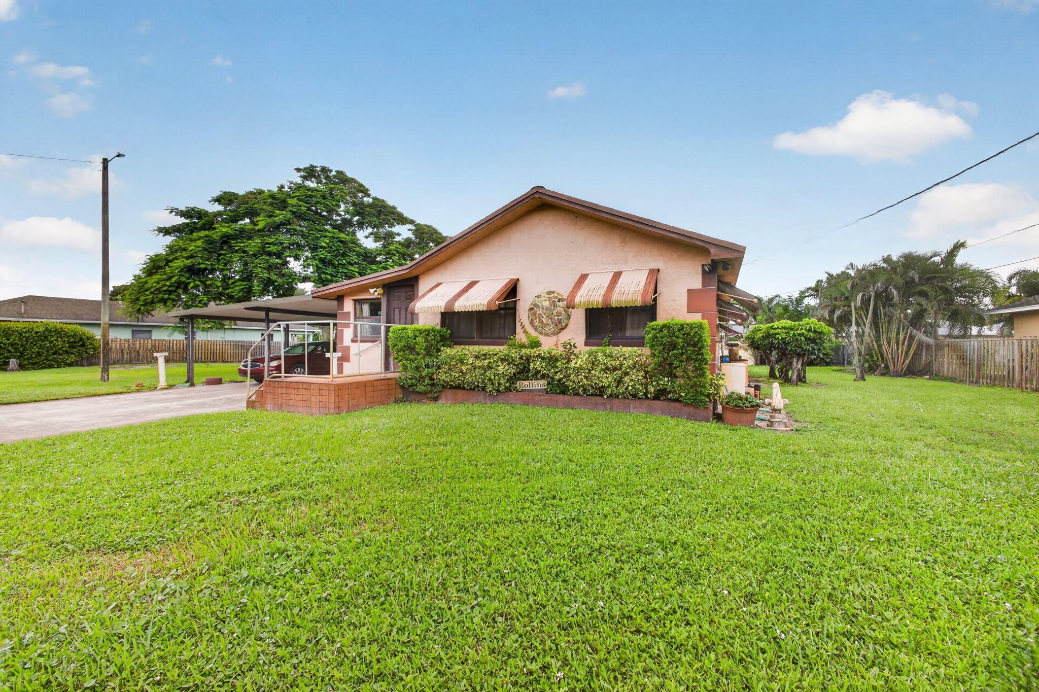 17596 Cinquez Park Road West Jupiter, FL 33458 - Photo 9 of 67 8-web-or-mls-5D1A5801