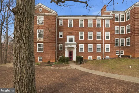 $388,000 | 3430 39th Street Northwest, Unit 700, Washington, DC 20016