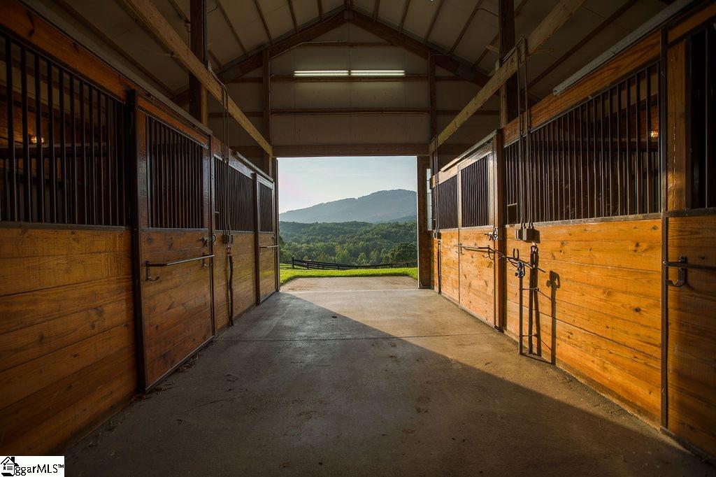 600 North Glassy Mountain Road Landrum, SC 29356 - Photo 30 of 36 Gallery Image 30