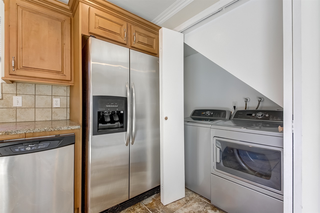 932 Pecos Street Spring Valley, CA 91977 - Photo 11 of 25 Gallery Image 11
