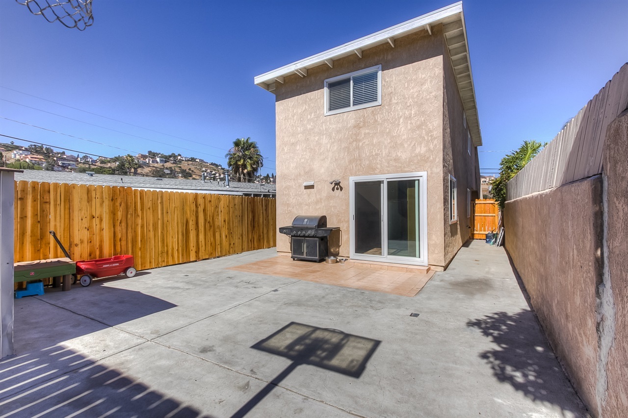 932 Pecos Street Spring Valley, CA 91977 - Photo 23 of 25 Gallery Image 23
