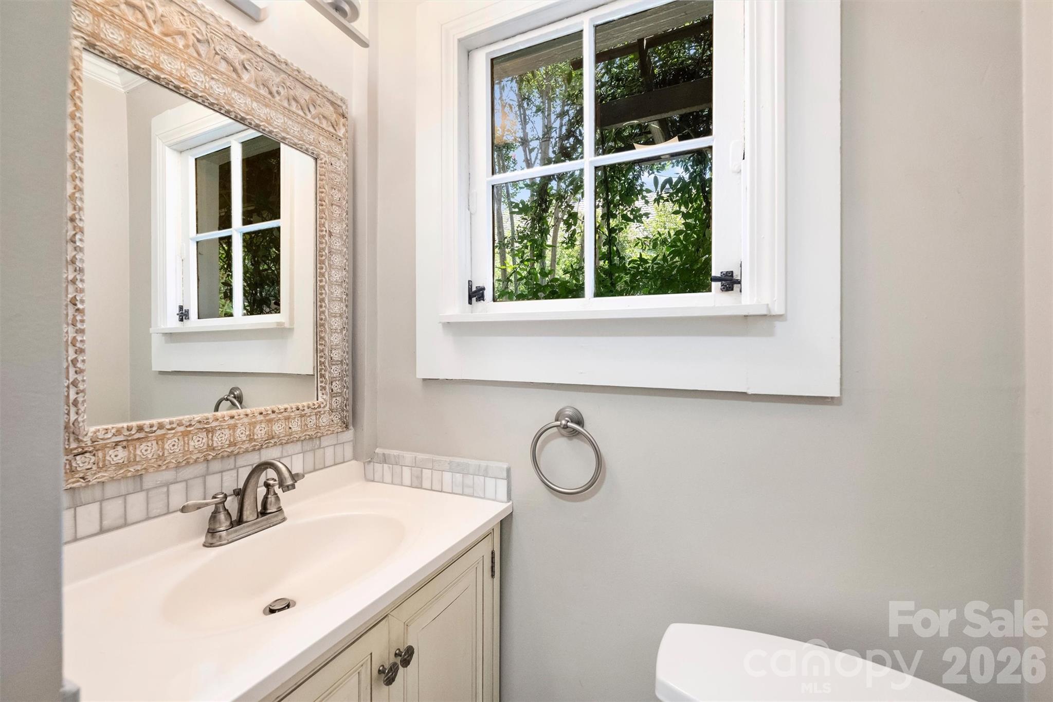 1136 Queens Road Charlotte, NC 28207 - Photo 43 of 44 Gallery Image 43