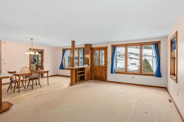 $699,000 | 849 Highway 10, Gilsum, NH 03448