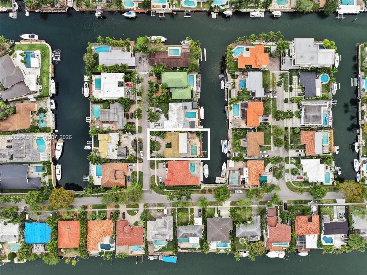 12930 Oleander Road North Miami, FL 33181 - Photo 41 of 45