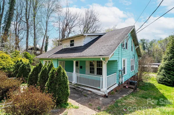 $180,000 | 201 Newland Place Northwest, Lenoir, NC 28645