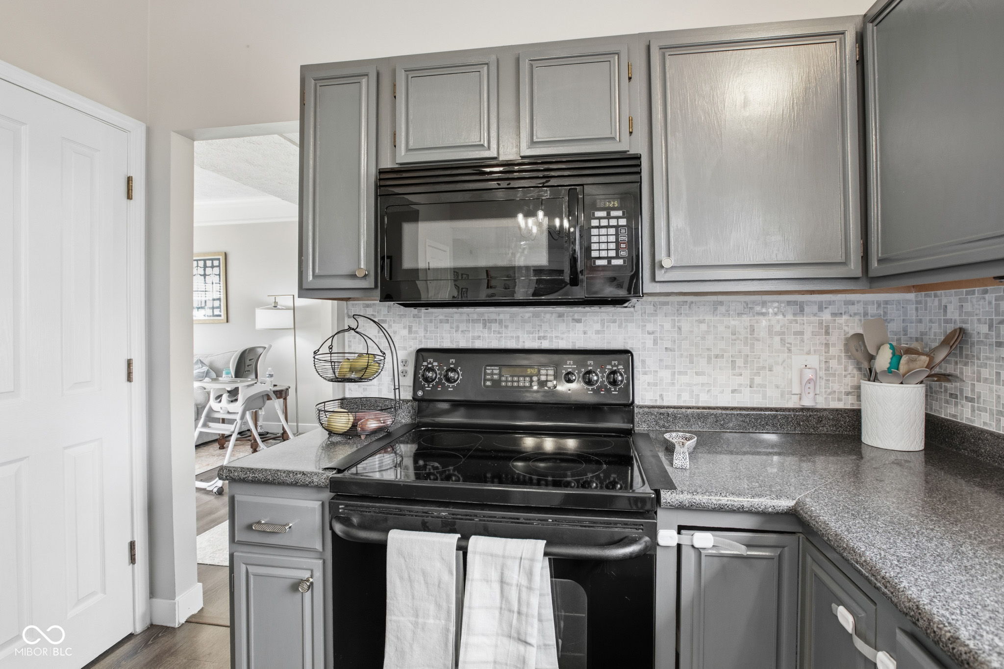 10998 Rutgers Lane Fishers, IN 46038 - Photo 15 of 78