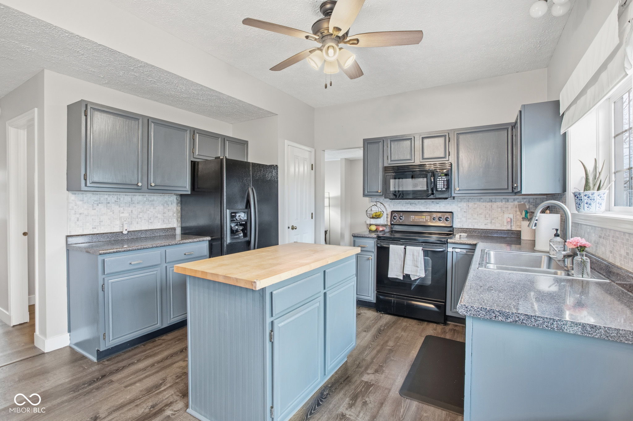 10998 Rutgers Lane Fishers, IN 46038 - Photo 17 of 78