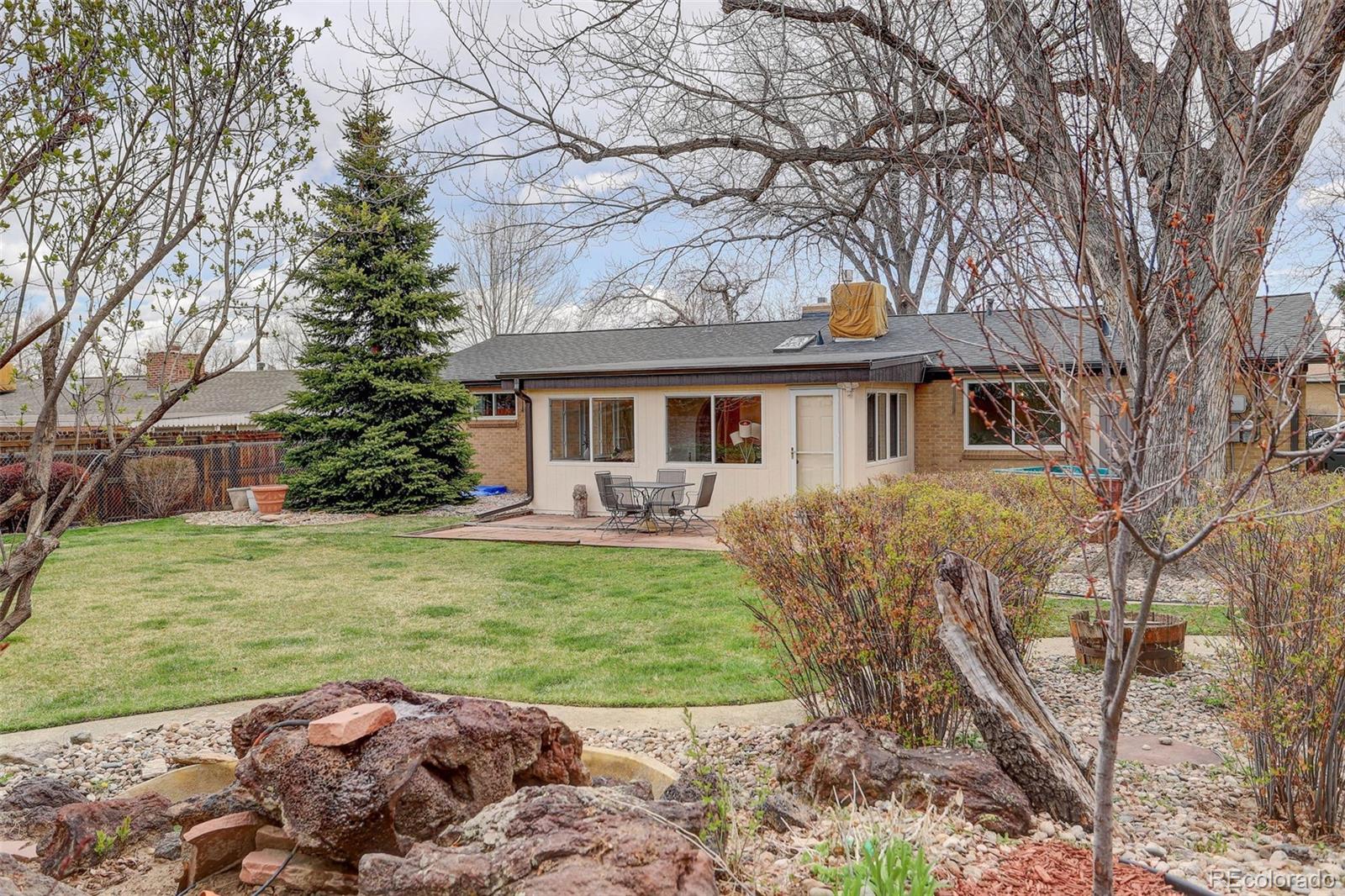3585 Allison Court Wheat Ridge, CO 80033 - Photo 6 of 34 Gallery Image 6
