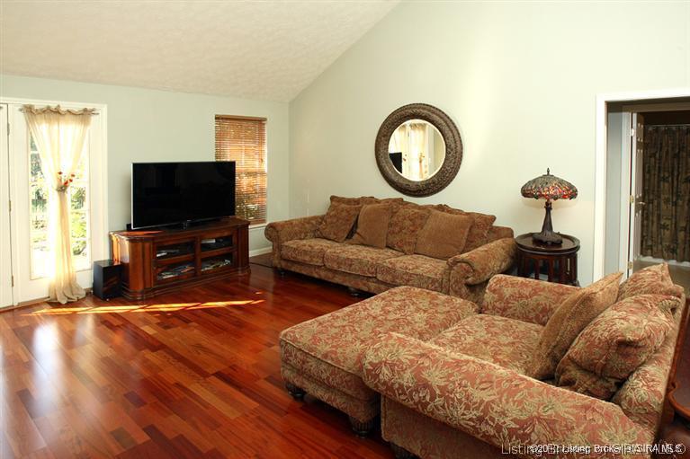 9409 Pekin Road Greenville, IN 47124 - Photo 8 of 28 Gallery Image 8