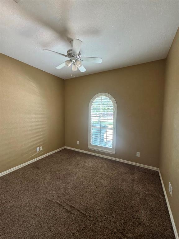 1403 Hickory Drive Pilot Point, TX 76258 - Photo 9 of 16