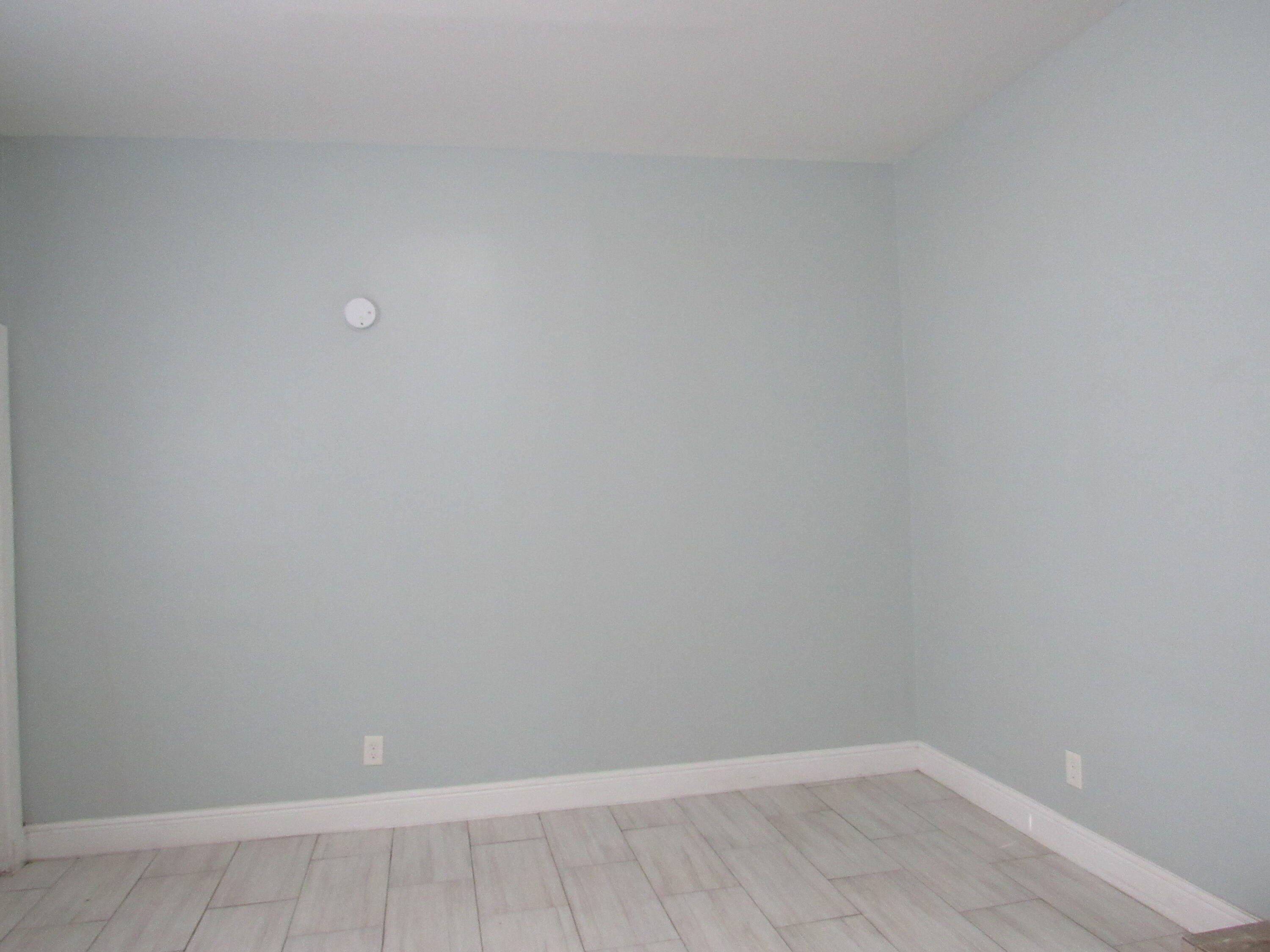 4283 Cocoanut Road, Unit 3 West Palm Beach, FL 33406 - Photo 4 of 13 Living/Dining room