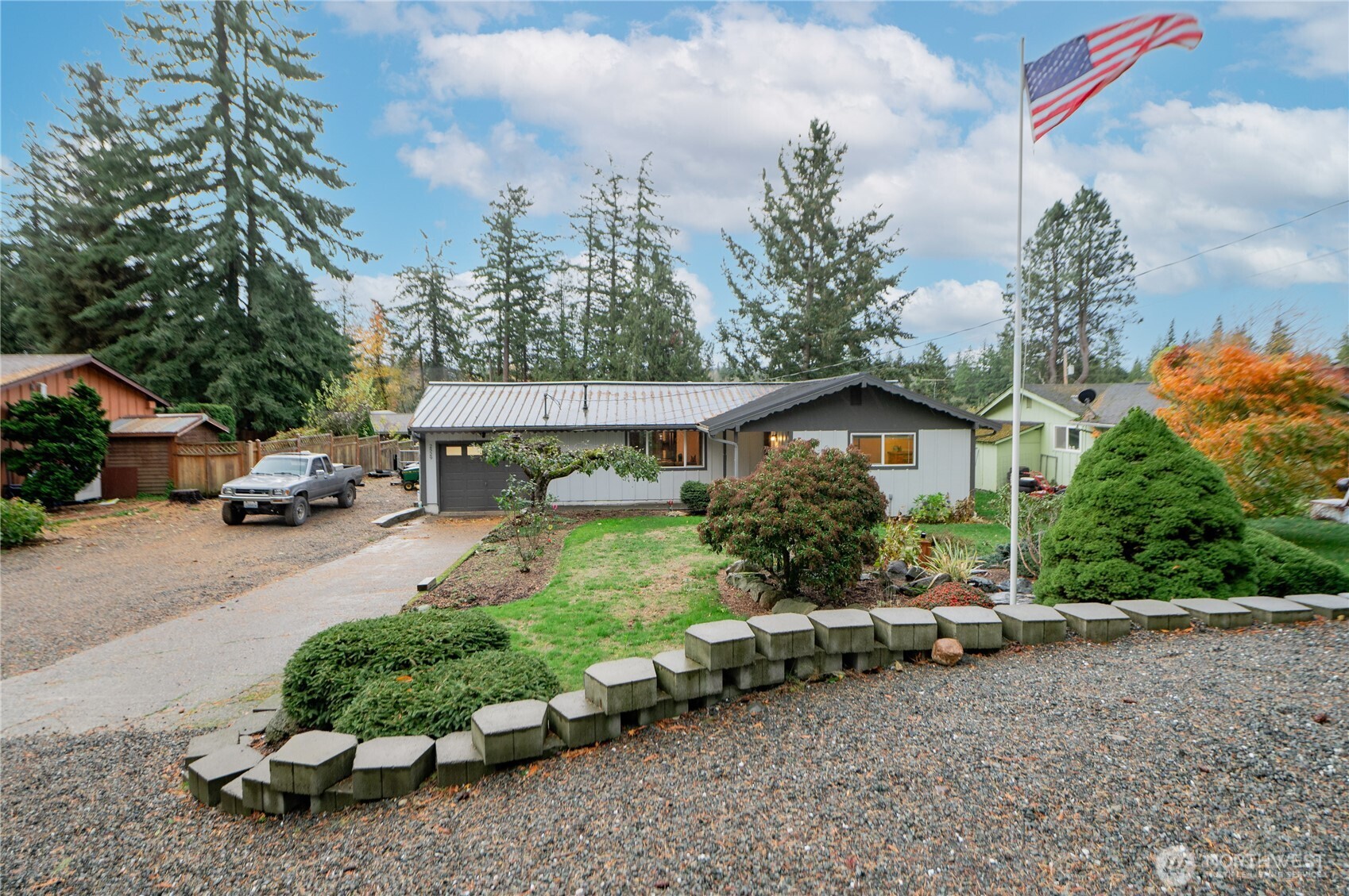 2529 East Hemmi Road Bellingham, WA 98226 - Photo 18 of 19 Gallery Image 18
