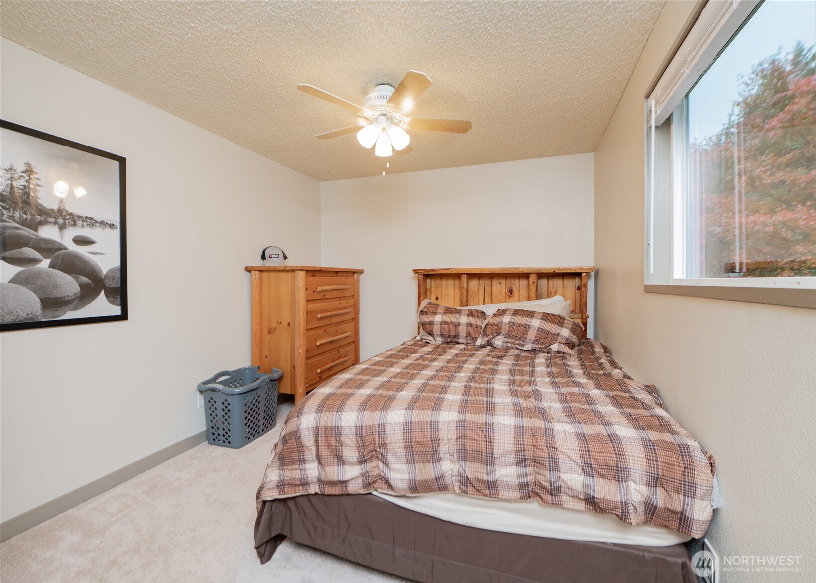 2529 East Hemmi Road Bellingham, WA 98226 - Photo 9 of 19 Gallery Image 9