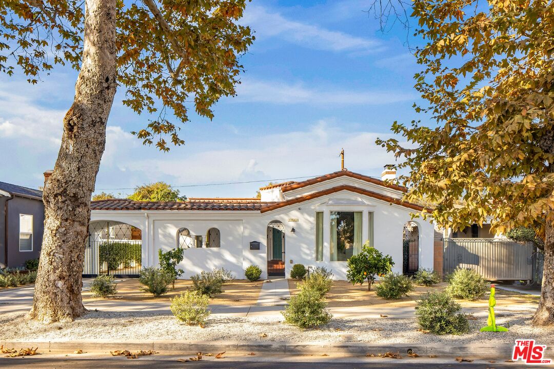 3719 Wellington Road Los Angeles, CA 90016 - Photo 1 of 1 Gallery Image 1