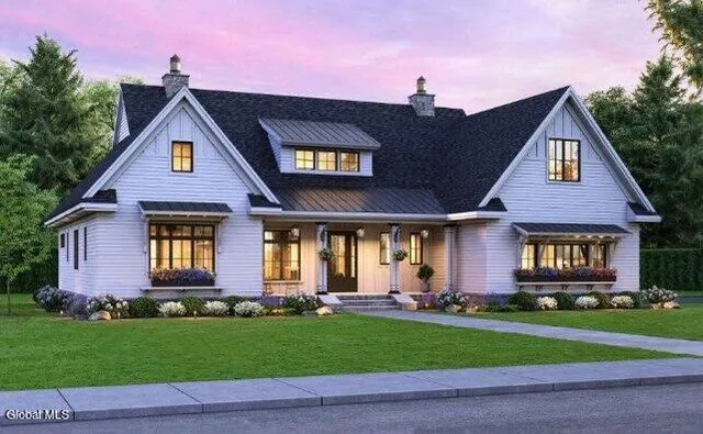 $995,000 | 2 Torrin Lane, Guilderland, NY 12303