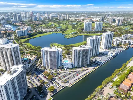 $549,000 | 3731 North Country Club Drive, Unit 1427, Aventura, FL 33180
