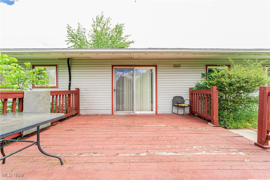 23340 Comstock Road Bedford, OH 44146 - Photo 23 of 44 Gallery Image 23