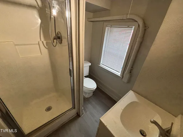 $550 | 106 High Avenue Northeast, Coeburn, VA 24230