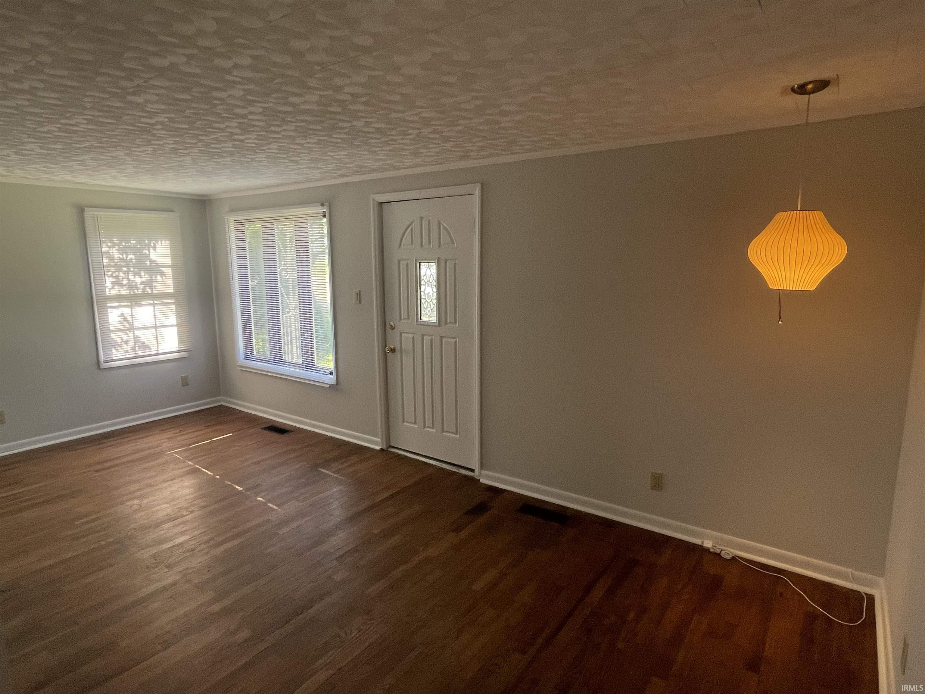 620 West Dixie Street Bloomington, IN 47403 - Photo 4 of 27