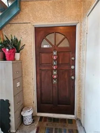 $469,000 | 18307 Burbank Boulevard, Unit 41, Tarzana, CA 91356