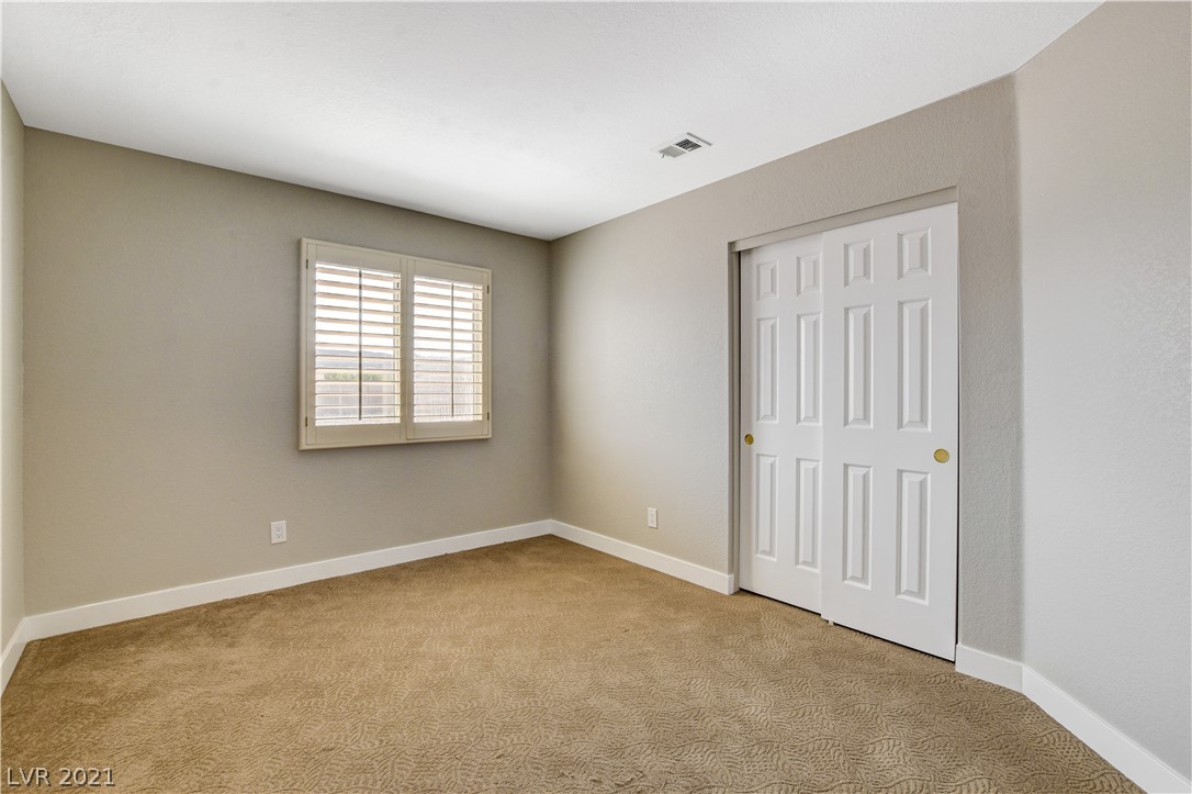 8 Rampart Court Henderson, NV 89074 - Photo 18 of 39