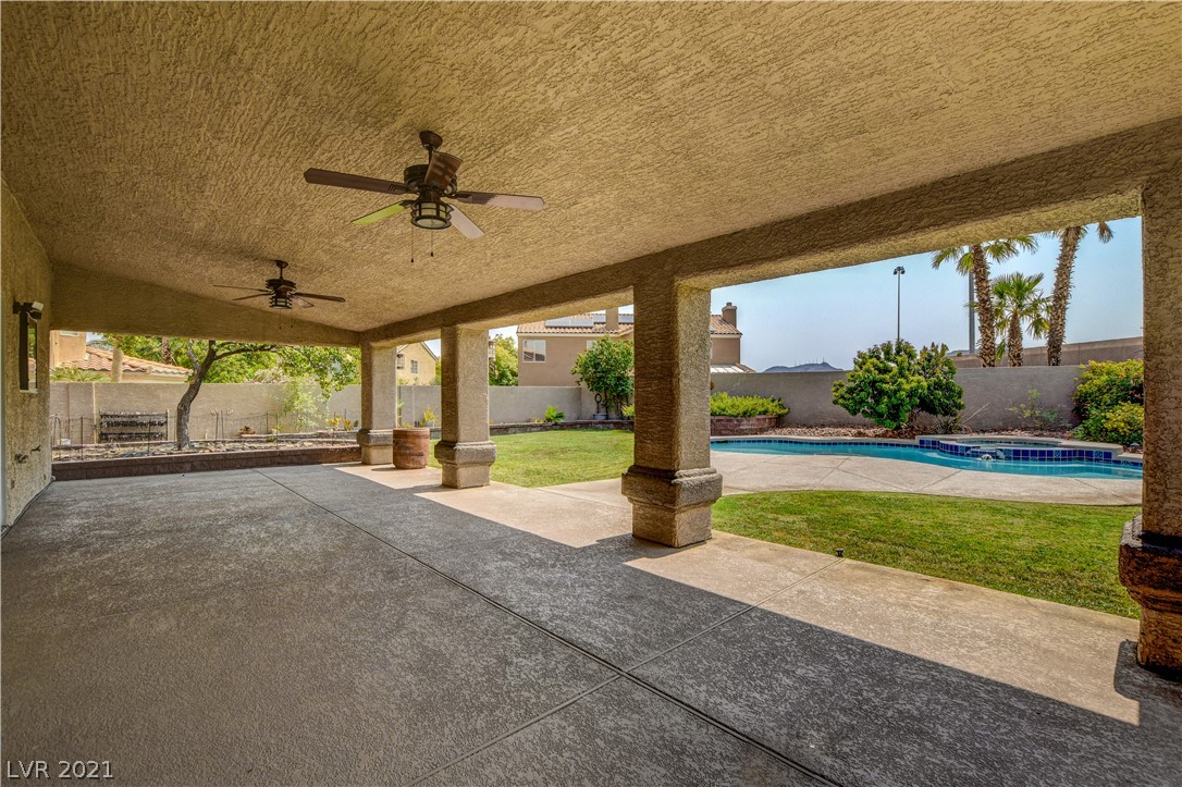 8 Rampart Court Henderson, NV 89074 - Photo 35 of 39