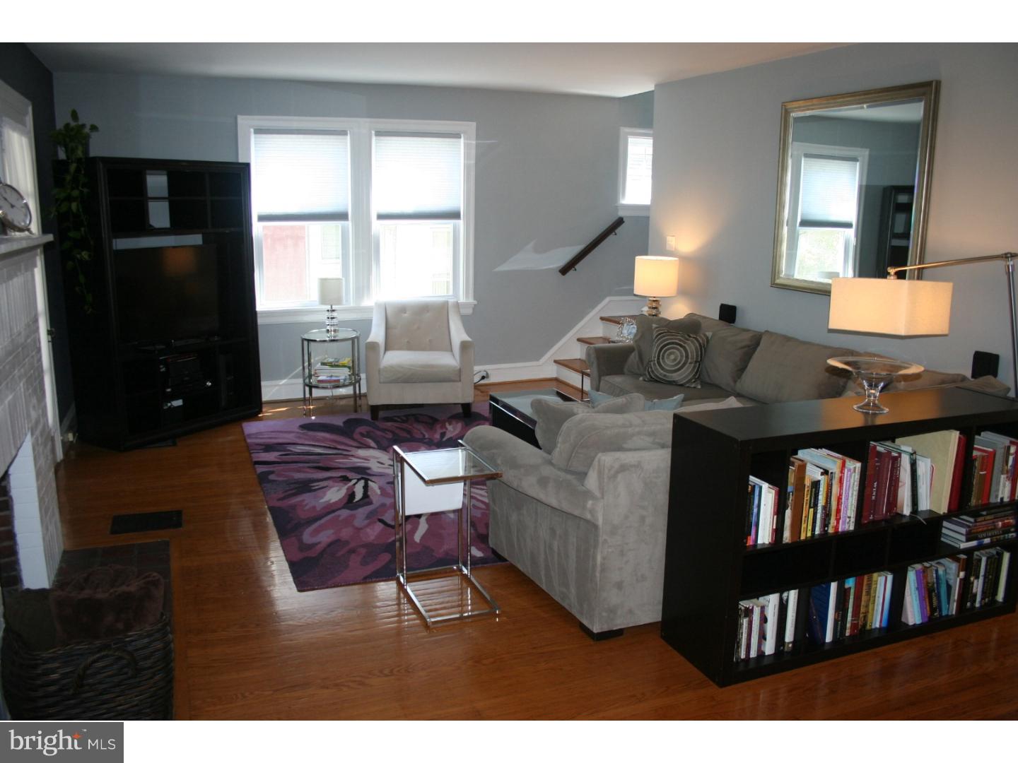 531 Kathmere Road Havertown, PA 19083 - Photo 3 of 22 Living Room