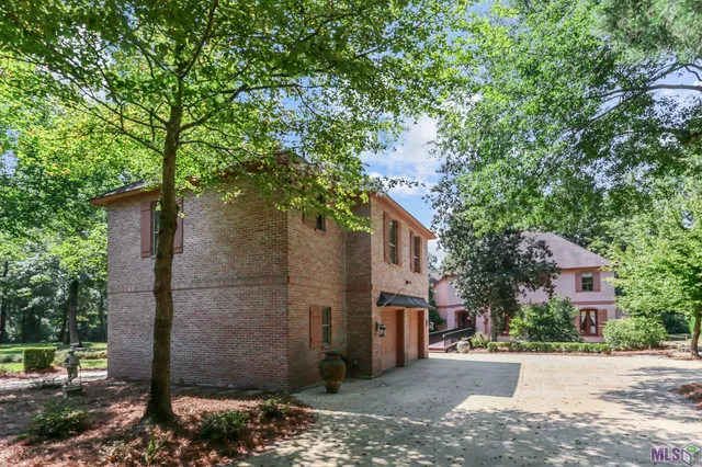 $599,000 | 14026 Dogwood Trace, St. Francisville, LA 70775