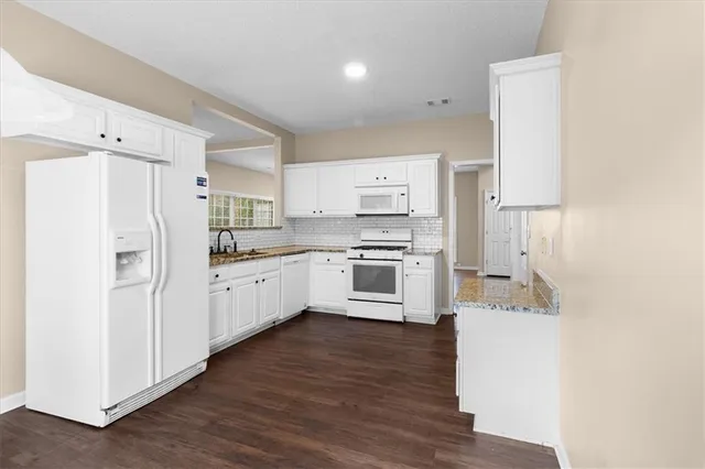 $400,000 | 212 Ashland Drive, Woodstock, GA 30189