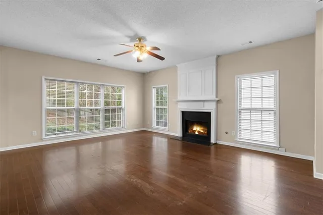 $400,000 | 212 Ashland Drive, Woodstock, GA 30189