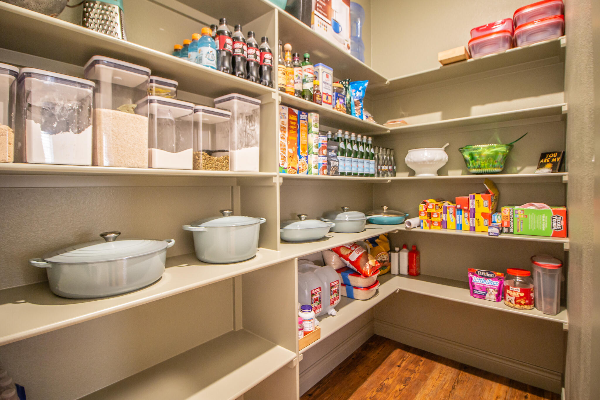 4019 137th Street Lubbock, TX 79423 - Photo 22 of 46 a room with toys and a table