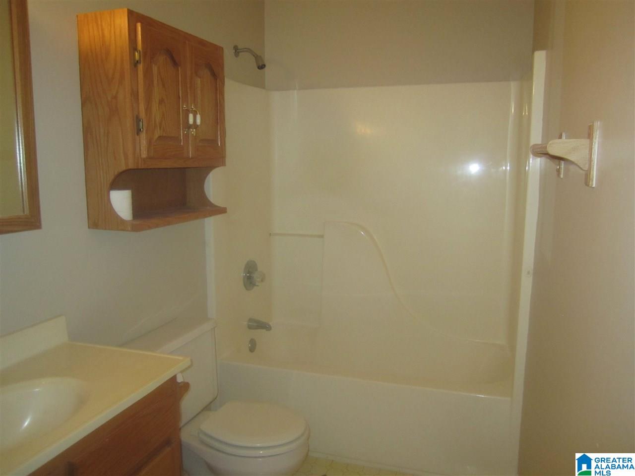 297 Glenn Chapel Road Gardendale, AL 35071 - Photo 16 of 37