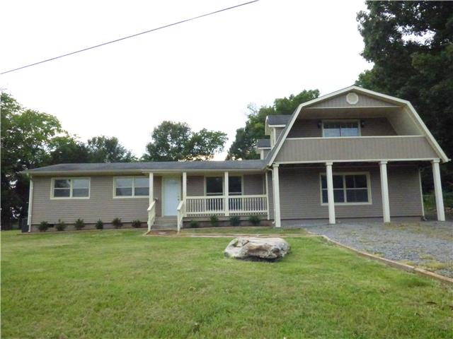 Welcome to 9519 S Valley Rd