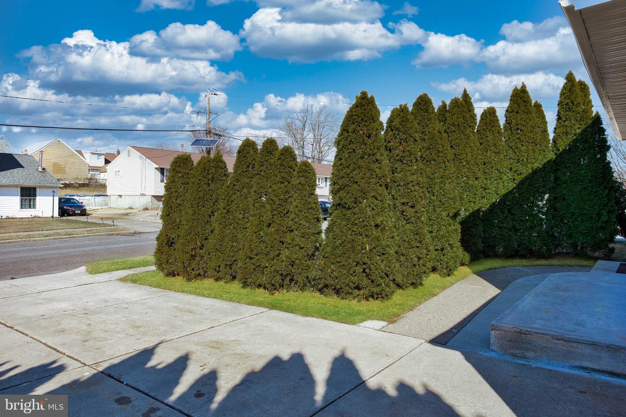 307 Peach Road Bellmawr, NJ 08031 - Photo 6 of 26 Gallery Image 6