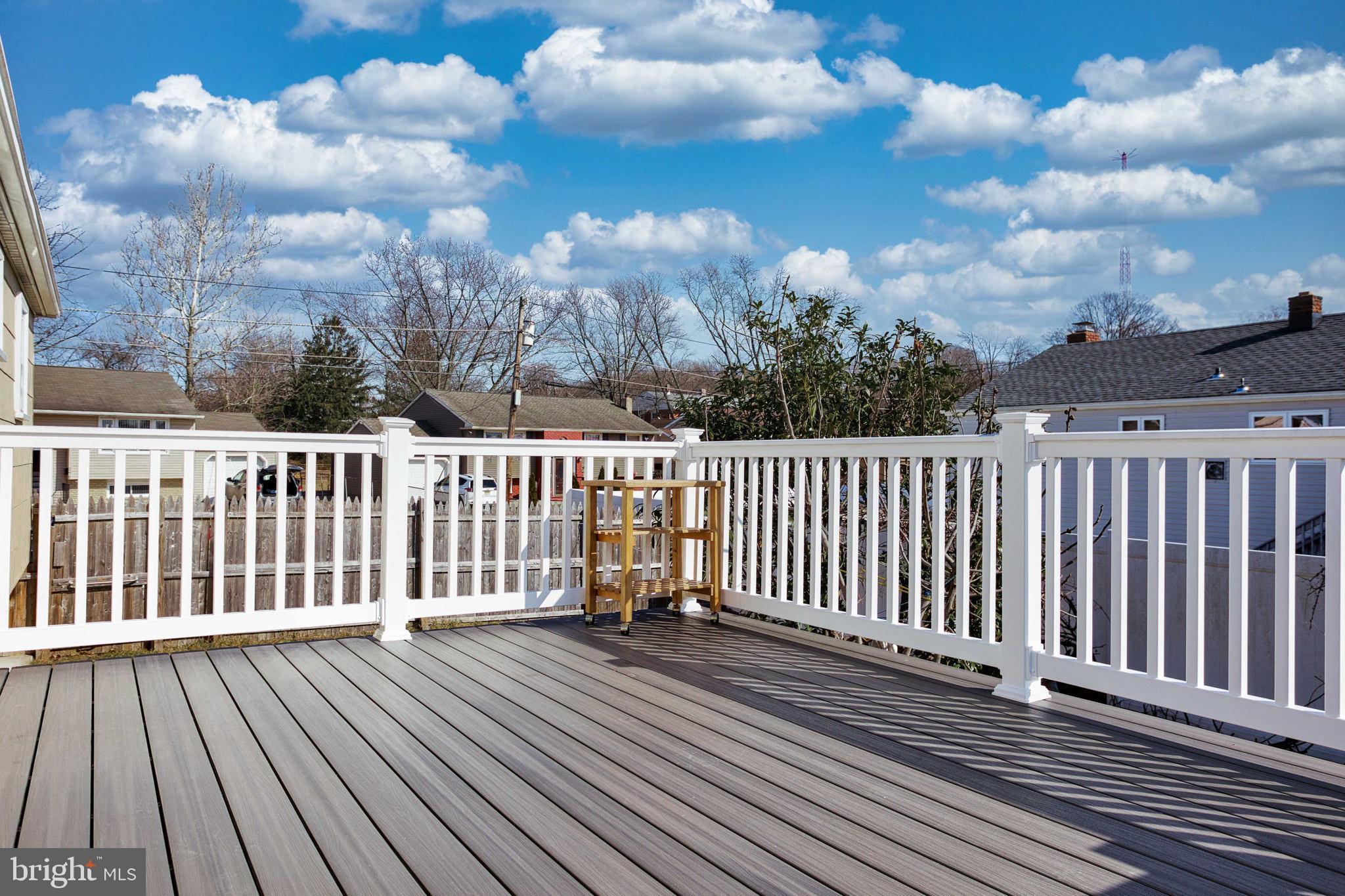 307 Peach Road Bellmawr, NJ 08031 - Photo 8 of 26 Gallery Image 8