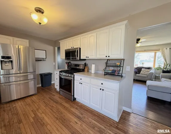$220,000 | 1538 Oriole Drive, Galesburg, IL 61401