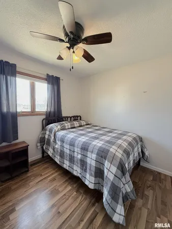 $220,000 | 1538 Oriole Drive, Galesburg, IL 61401