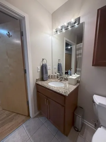 $329,000 | 6 South Laflin Street, Unit 920, Chicago, IL 60607