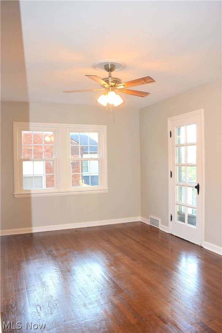 3489 Berkeley Road Cleveland Heights, OH 44118 - Photo 12 of 28