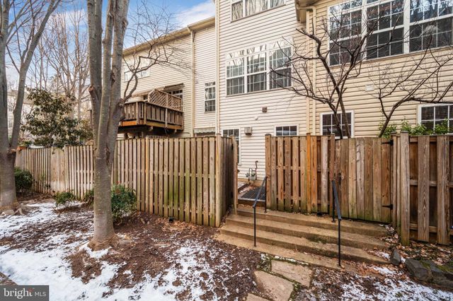 $919,000 | 4646 Lambert Drive, Alexandria, VA 22311