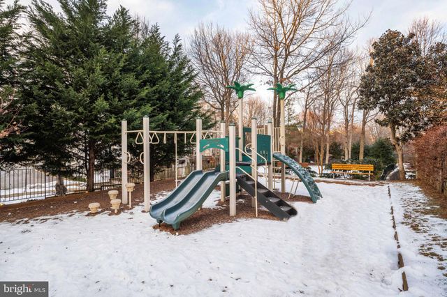 $919,000 | 4646 Lambert Drive, Alexandria, VA 22311