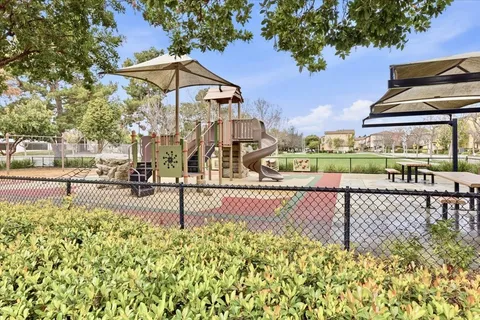 $1,250,000 | 592 San Remi Terrace, Sunnyvale, CA 94085