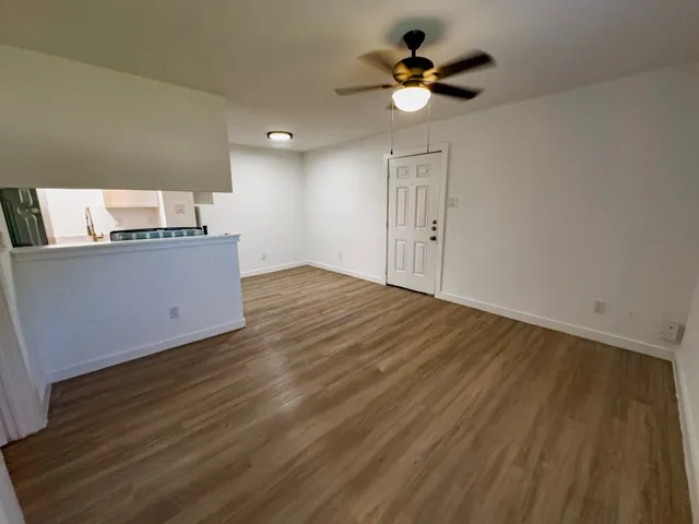 $800 | 4500 Witham Lane, Unit 101, Austin, TX 78745