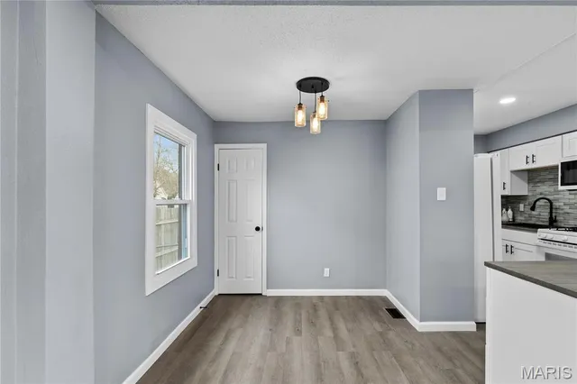 $149,900 | 30 Grether Avenue, St. Louis, MO 63135