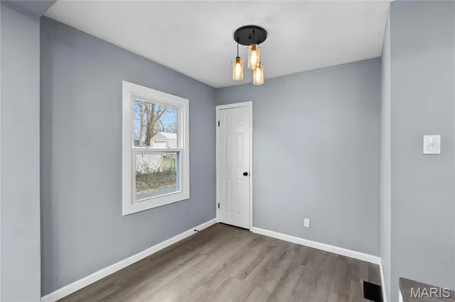 $149,900 | 30 Grether Avenue, St. Louis, MO 63135