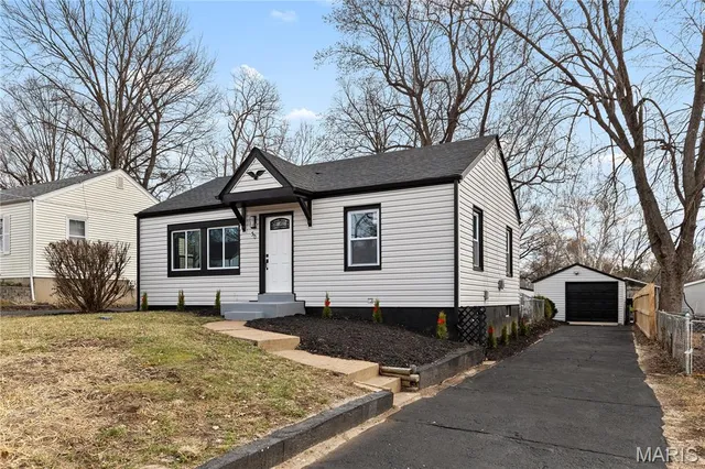 $149,900 | 30 Grether Avenue, St. Louis, MO 63135
