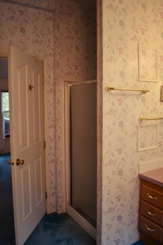 28113 16th Avenue East Roy, WA 98580 - Photo 15 of 35