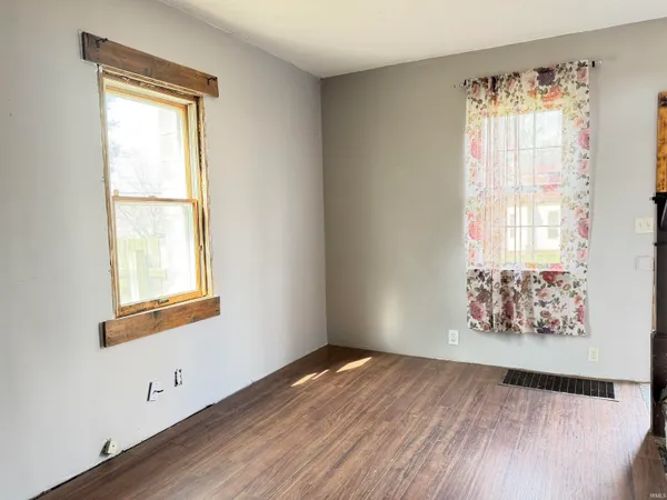 $125,000 | 1018 East 8th Street, Veedersburg, IN 47987